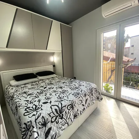 Luxury Sofi 1 Appartamento *